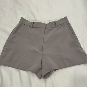 Wilfred Tailored Shorts (Dove Grey)